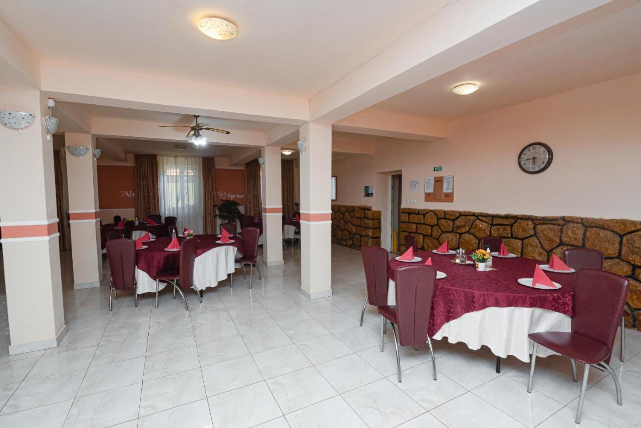 Aida Hotel Spa & Tratament Geoagiu Băi Exteriör bild