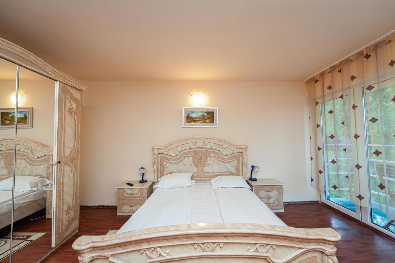 Aida Hotel Spa & Tratament Geoagiu Băi Exteriör bild