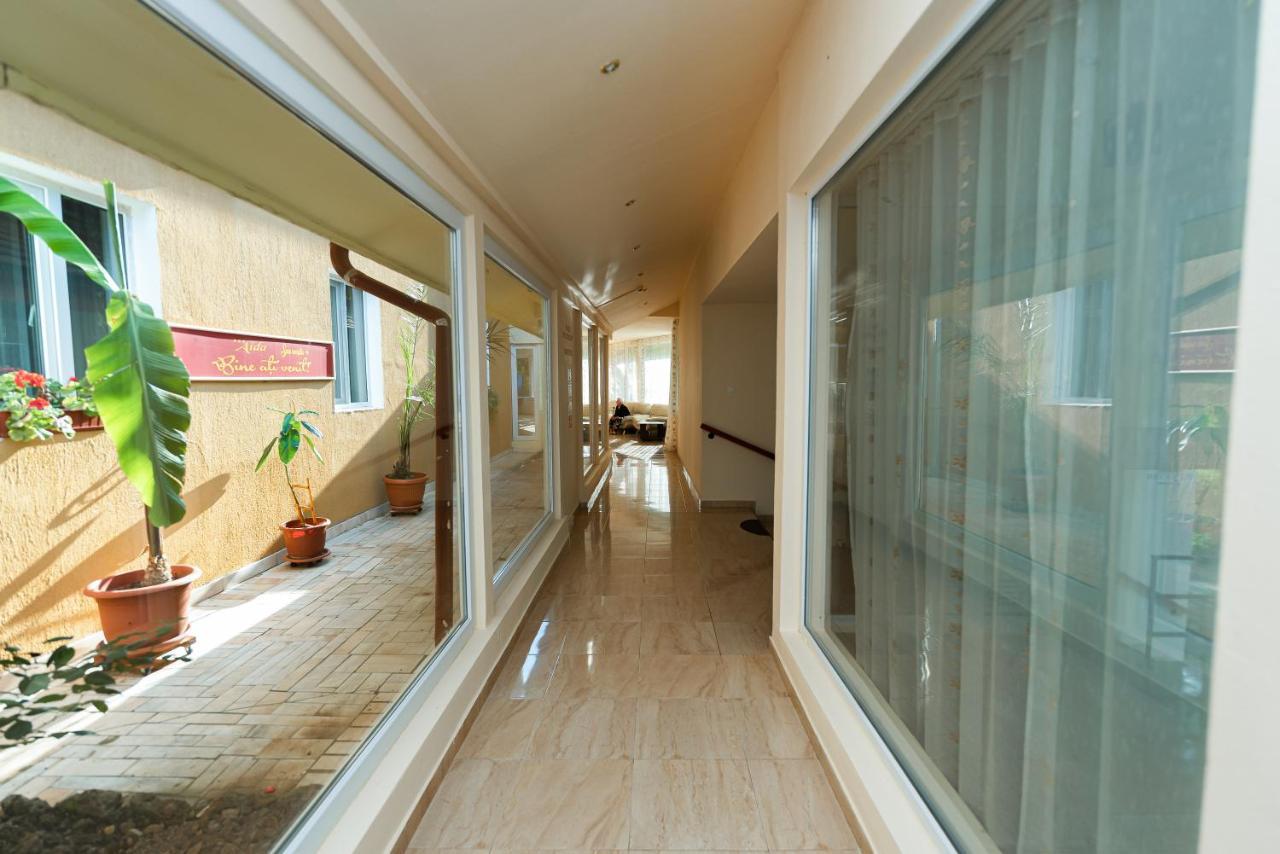 Aida Hotel Spa & Tratament Geoagiu Băi Exteriör bild