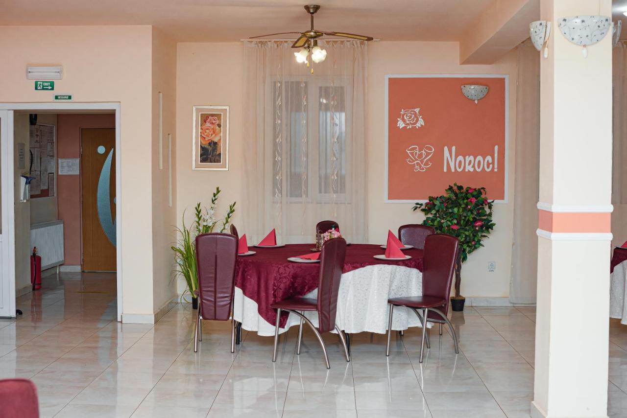 Aida Hotel Spa & Tratament Geoagiu Băi Exteriör bild