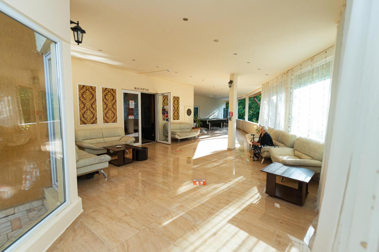 Aida Hotel Spa & Tratament Geoagiu Băi Exteriör bild