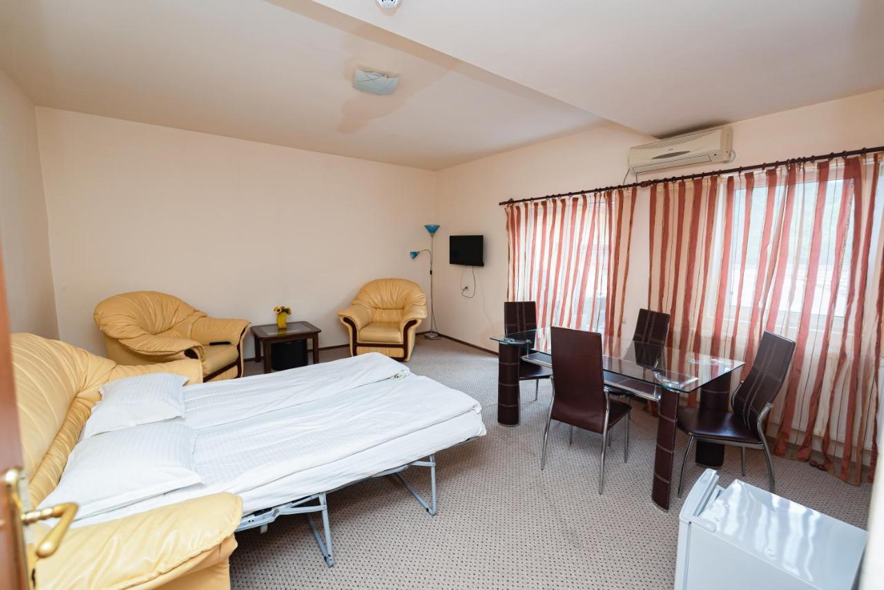 Aida Hotel Spa & Tratament Geoagiu Băi Exteriör bild