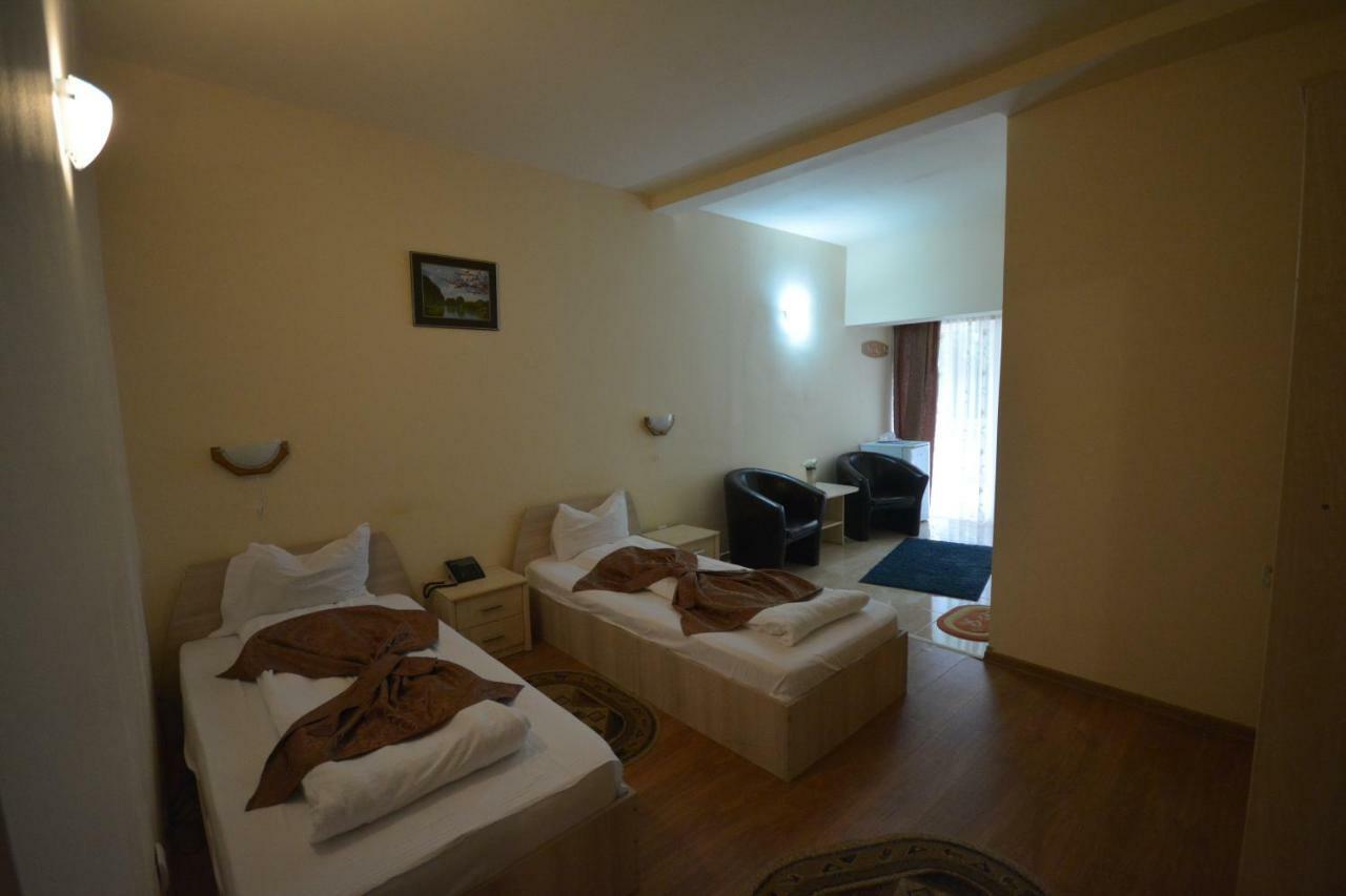 Aida Hotel Spa & Tratament Geoagiu Băi Exteriör bild